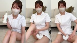 【パンチラ】乾燥する季節なのでボディクリーム塗ってたら…