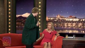 BROŽOVÁ TRAPAS + UPSKIRT [KRAUS]