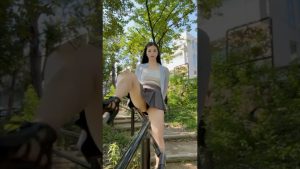 【チャンネル登録者100人達成記念】ドキドキ♡パンチラ特集❣️🫣 思い切ってかなり攻めました！ #shorts #パンチラ #ノーブラ #野外露出 #露出女子 #パンティ #ミニスカート #なつみっち