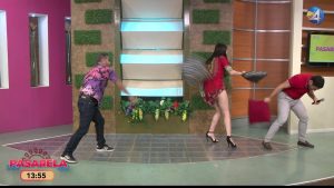 Andrea Meza #Upskirt 01.04.2022 ( velocidad normal )