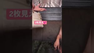 キャバ嬢2人のパンチラ配信